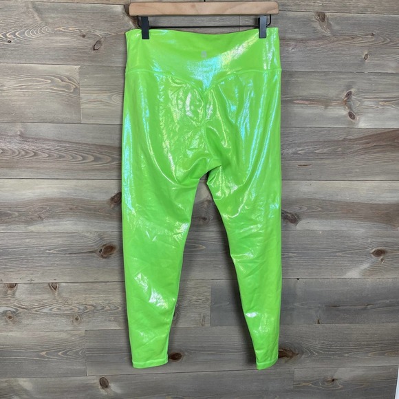 BUFFBUNNY Rebel Holographic Green Leggings - Picture 5 of 10